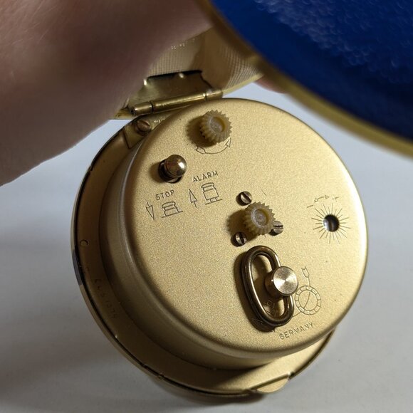 vintage mcm Deluxe travel alarm clock 7 jewels Germany round travel WORKS - Picture 9 of 14